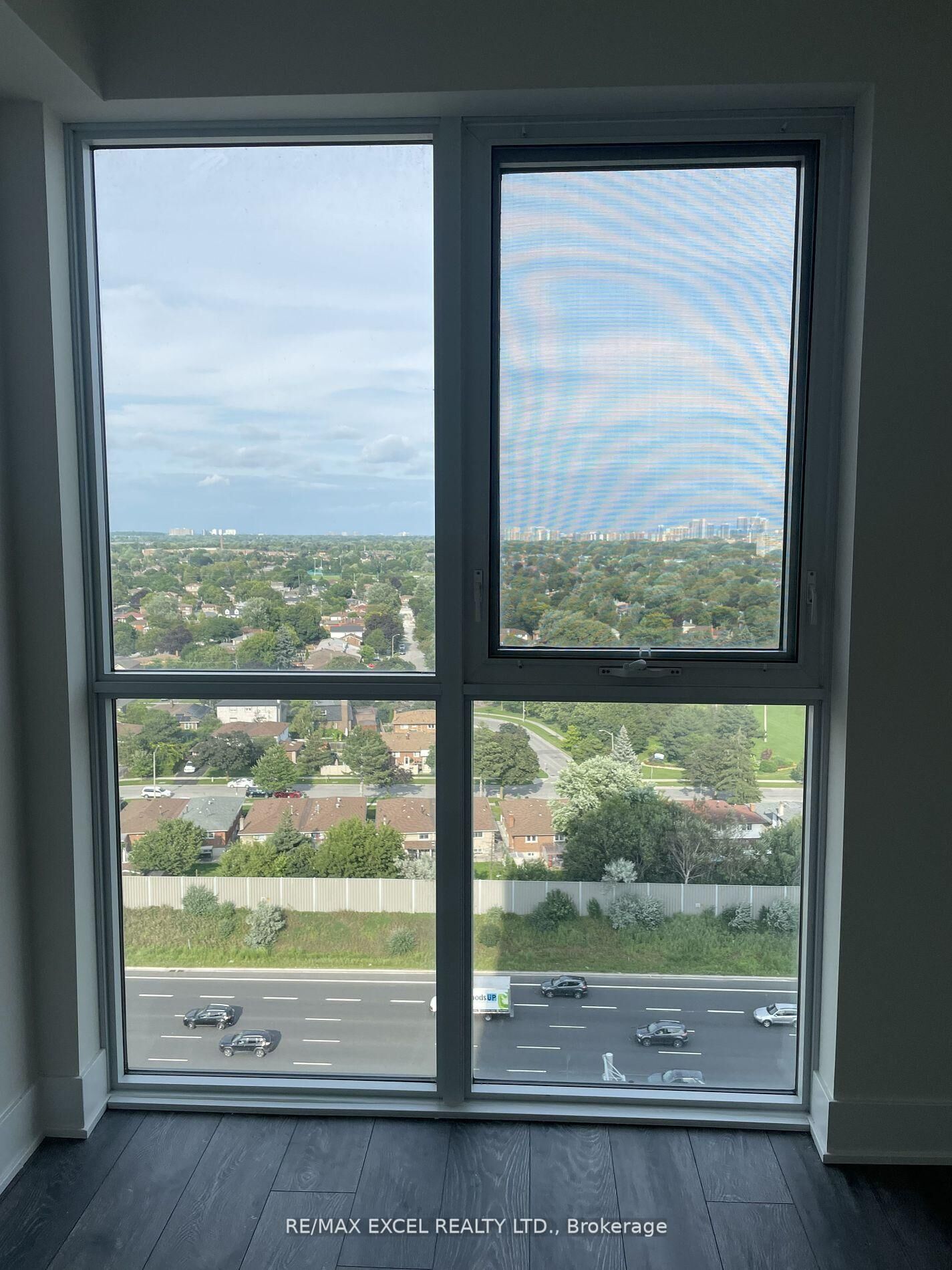 Property Photo:  188 Fairview Mall Drive 1808  ON M2J 0H7 