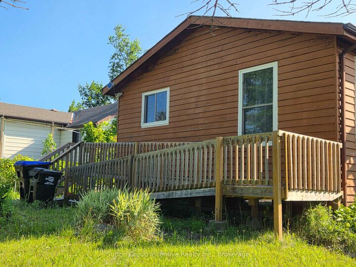 Property Photo: 3985 Joyland Drive ON L3V 0S2