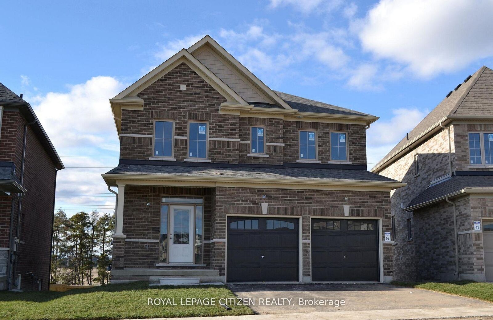 Property Photo: 75 Fenn Crescent ON L9R 0X4