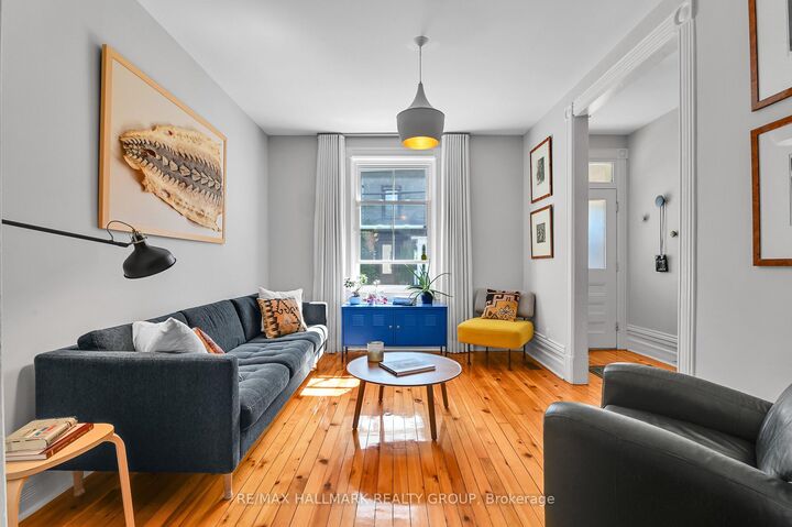 Property Photo: 142 River Lane ON K1M 1T1