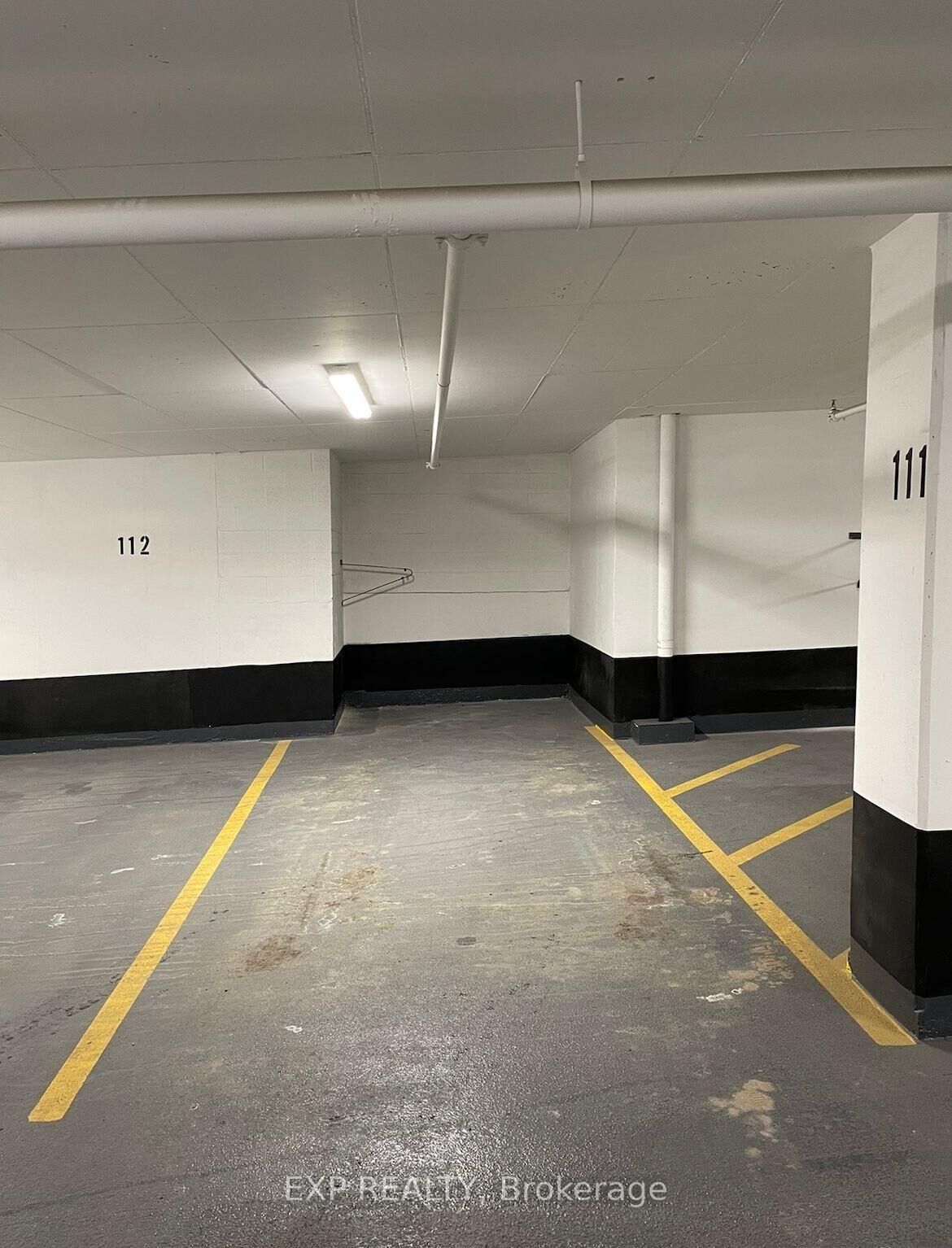 Property Photo:  19 Western Battery Road 21  ON M6K 0E3 