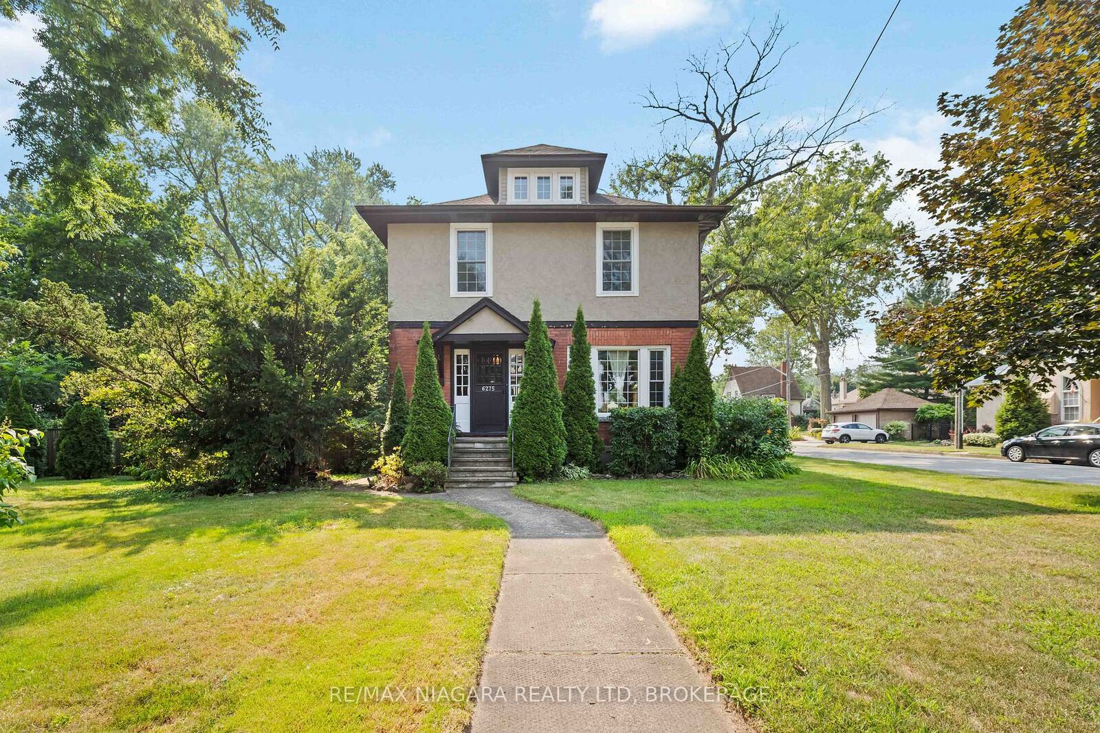Property Photo:  6275 Pine Grove Avenue  ON L2G 4J4 
