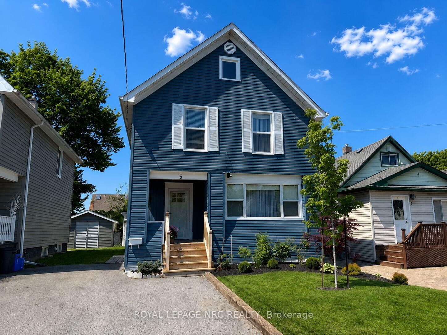 Property Photo: 5 Victoria Street ON L2S 2K8