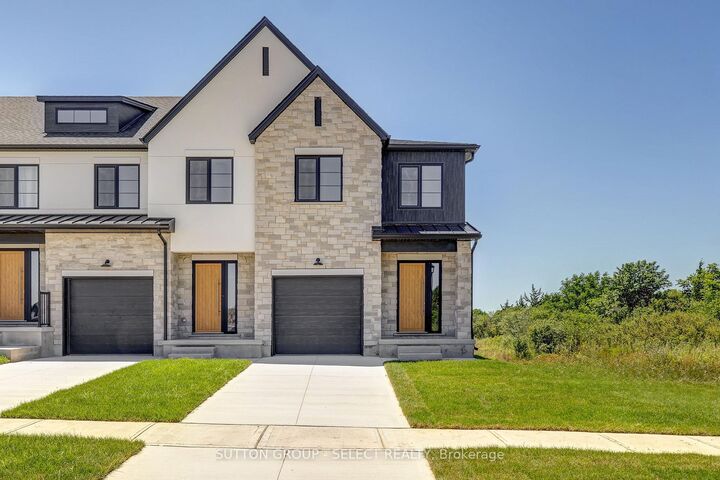 Property Photo:  23 Optimist Drive  ON N5P 3T2 
