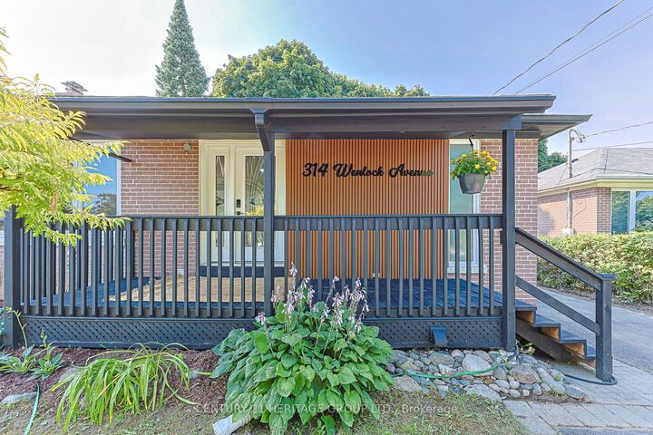 Property Photo: 314 Wenlock Avenue ON L4C 1M7