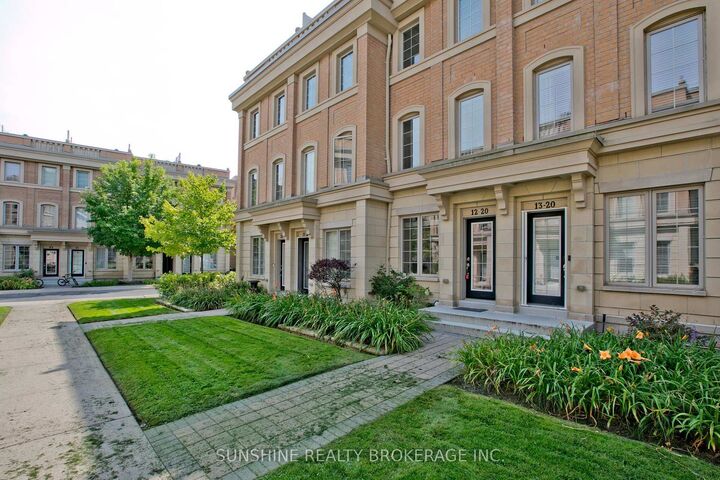 Property Photo: 20 Hargrave Lane 12 ON M4N 0A4