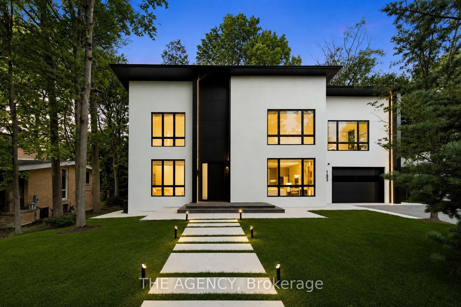Property Photo: 193 Beechwood Crescent ON L3Y 1W2