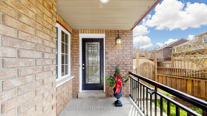 Property Photo: 72 Tiller Trail ON L6X 4S6