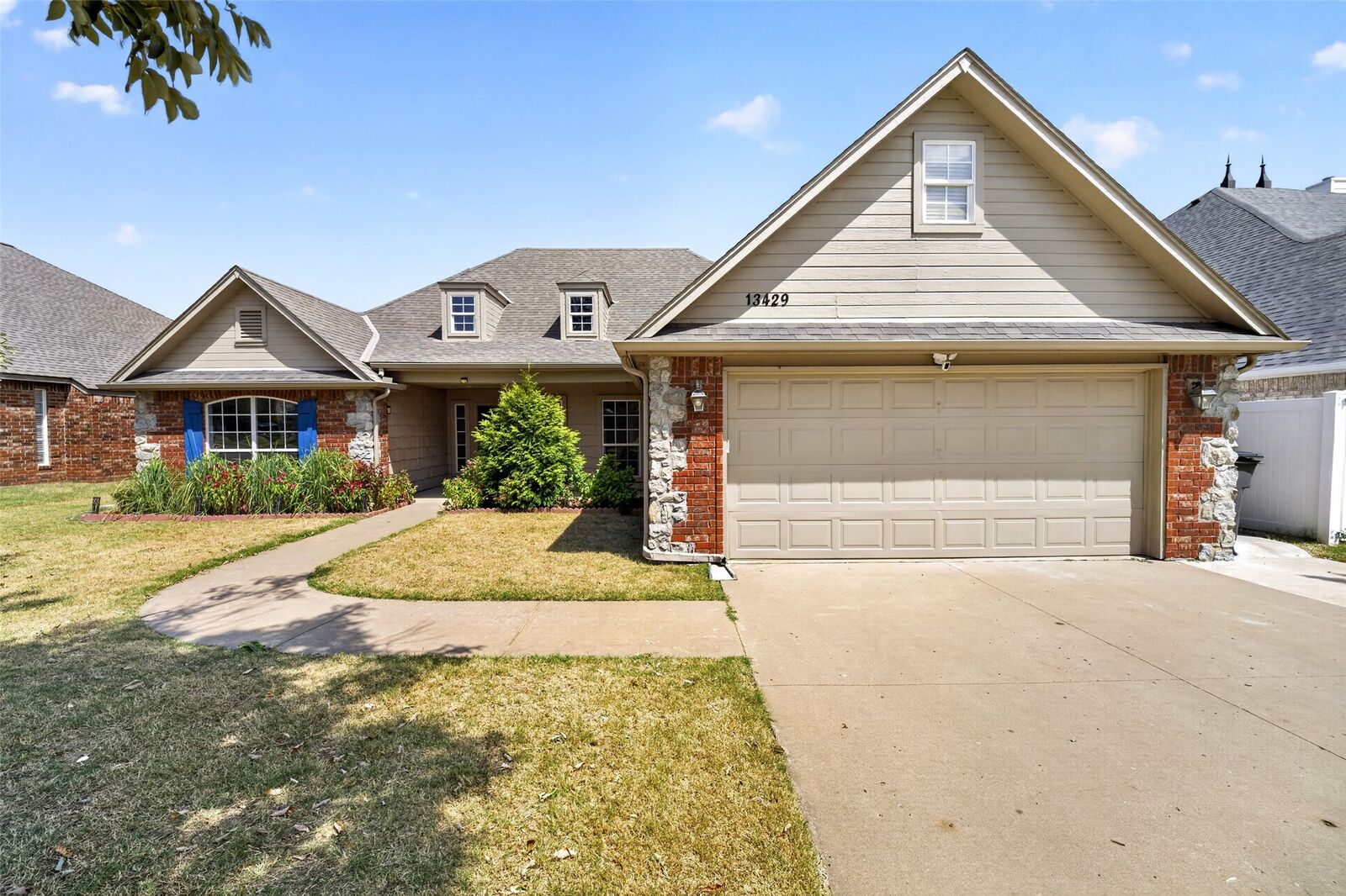 Property Photo: 13429 E 43rd Place S OK 74134