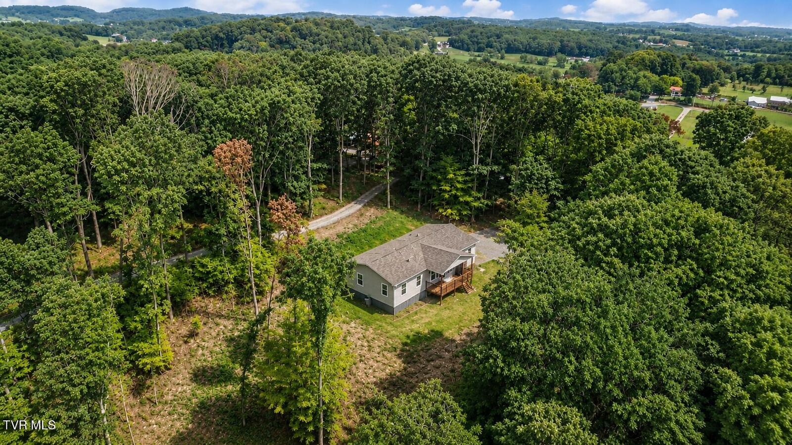 Property Photo:  370 Pritchard Road  TN 37681 
