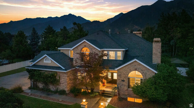 Property Photo: 5 Quietwood Ln UT 84092