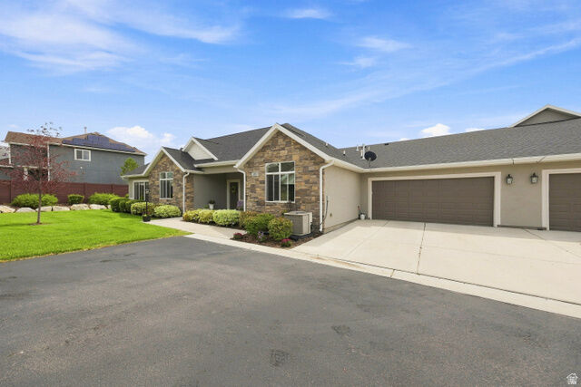 Property Photo: 532 N Mallard Dr C UT 84059