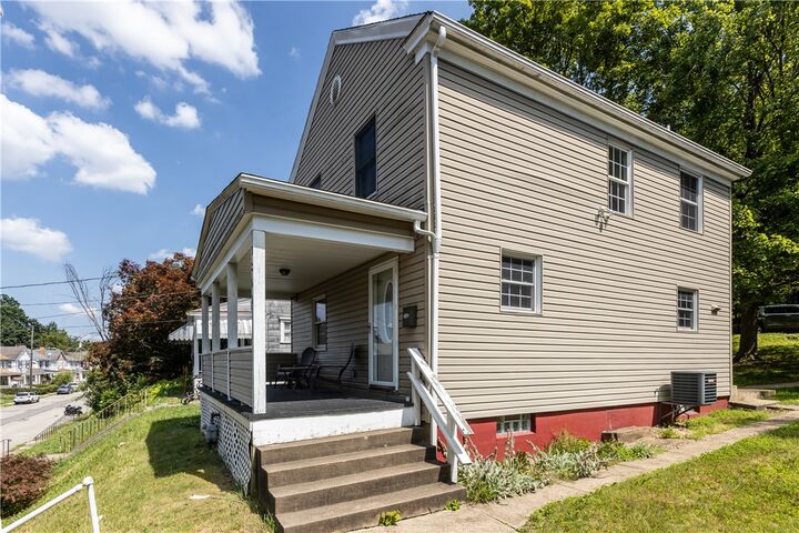 Property Photo: 1301 Wade St PA 15001