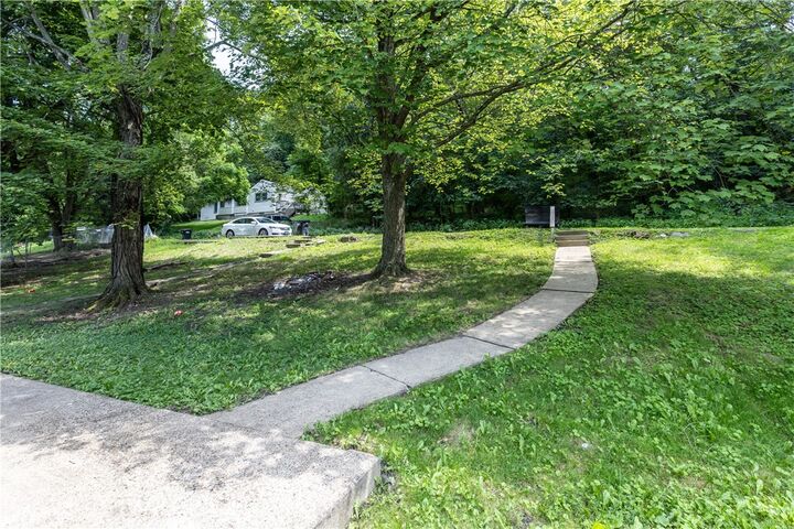 Property Photo: 1301 Wade St PA 15001