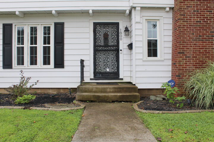 Property Photo:  1800 Pembrook Road  OH 45504 