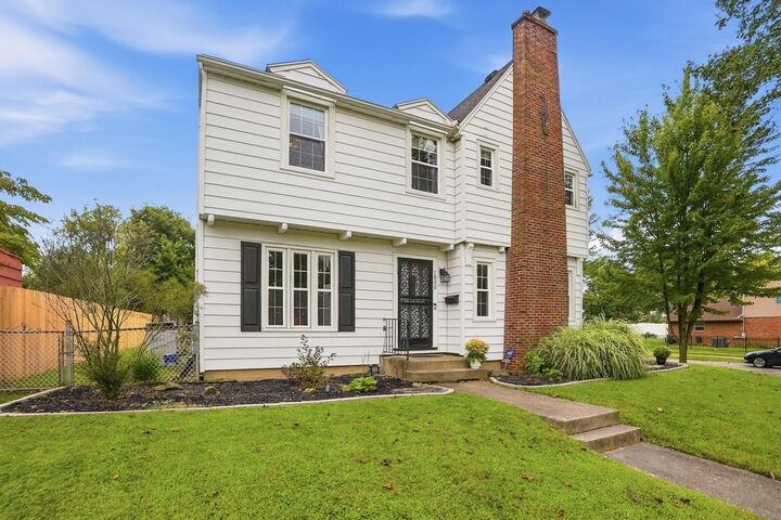 Property Photo:  1800 Pembrook Road  OH 45504 