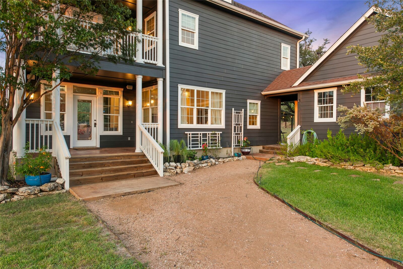 Property Photo: 20000 Victoria Chase Road TX 78645