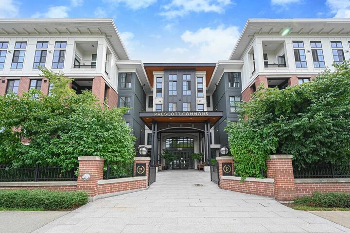Property Photo:  15138 34 Avenue 402  BC V3Z 0N7 