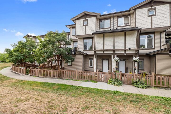 Property Photo: 19433 68 Avenue 89 BC V4N 6M8