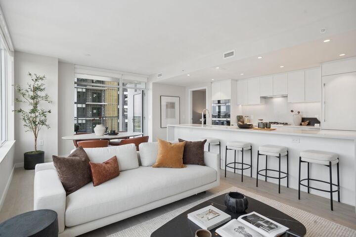Property Photo: 485 W 42 Avenue 1203 BC V5Y 0R6