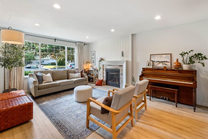 Property Photo: 4777 200A Street BC V3A 6R1