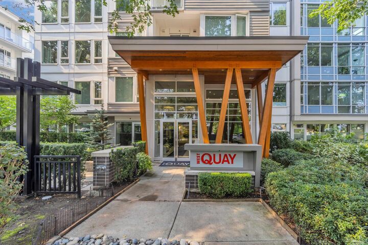 Property Photo: 255 W 1st Street 315 BC V7M 3G8