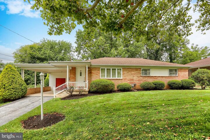 Property Photo:  3 Karen Court  PA 17011 