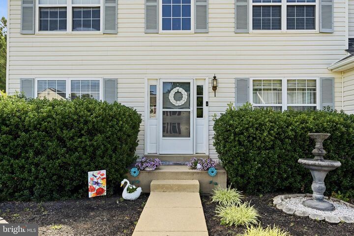 Property Photo: 47089 Sorrel Drive MD 20653