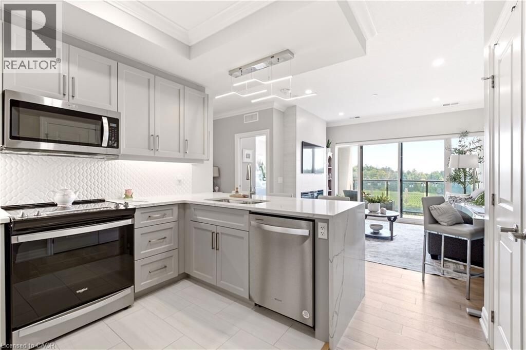 Property Photo:  1880 Gordon Street 401  ON N1L 0P5 