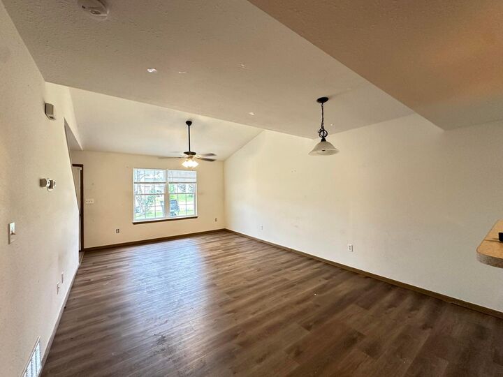 Property Photo: 1516 Raleigh Dr MO 65202