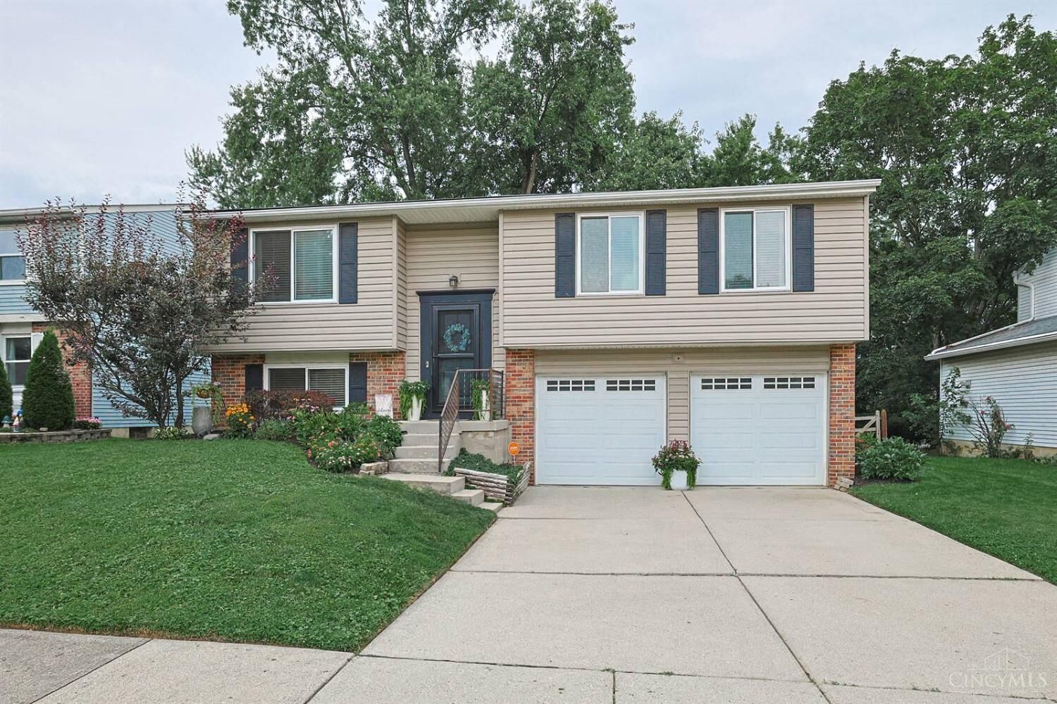Property Photo:  2838 Kimberly Drive  OH 45039 