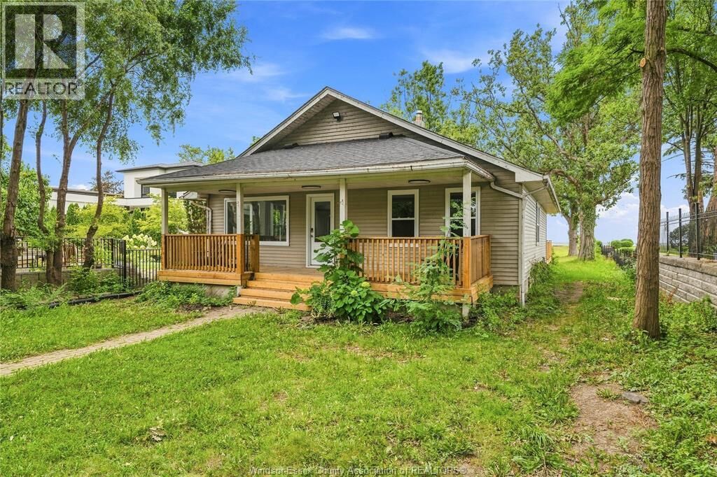 Property Photo: 546 Pearl ON N0R 1A0