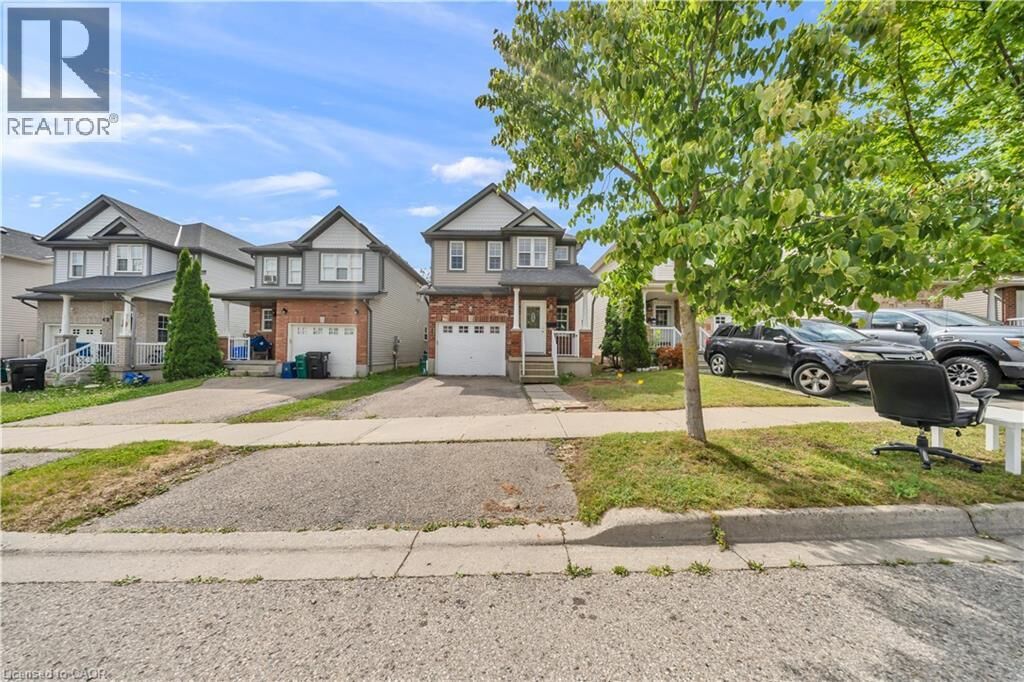 Property Photo:  425 Speckled Alder Street  ON N2V 2T5 