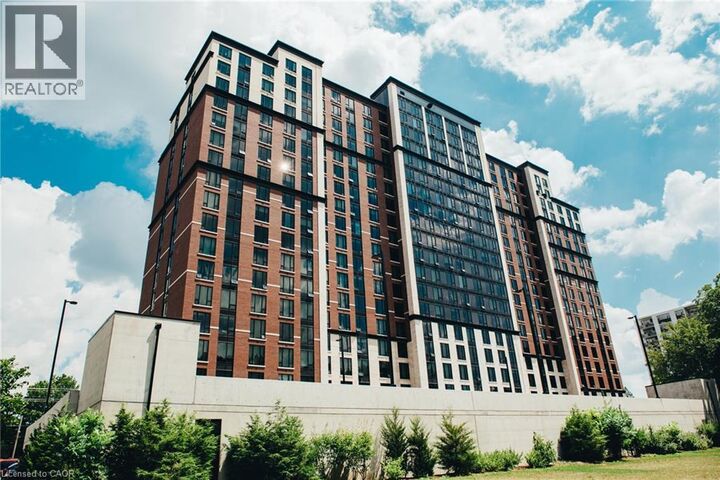 1235 Richmond Street 1807 — photo 1