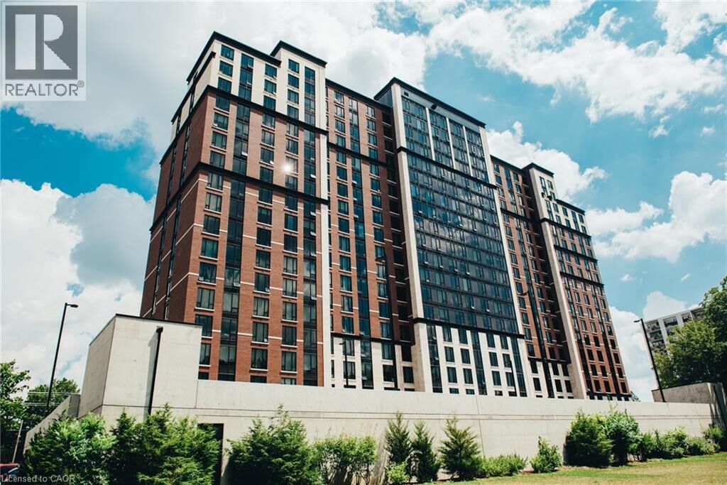 Property Photo: 1235 Richmond Street 1807 ON N6A 0C1