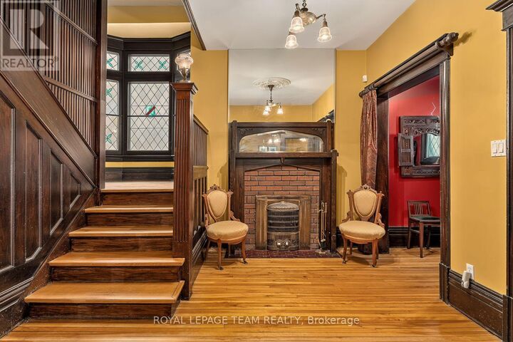 Property Photo: 139 Fourth Avenue ON K1S 2L3