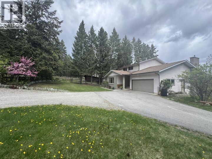 Property Photo: 380 Ivy Road BC V1C 6W6