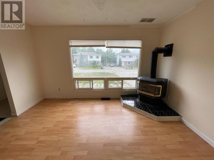 Property Photo:  46 Beckett Blvd  ON P5A 3P7 