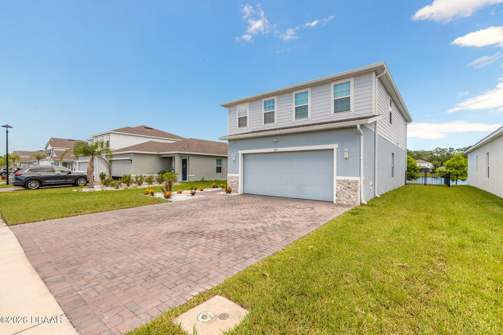Property Photo:  210 Eagle Harbor Way  FL 32124 