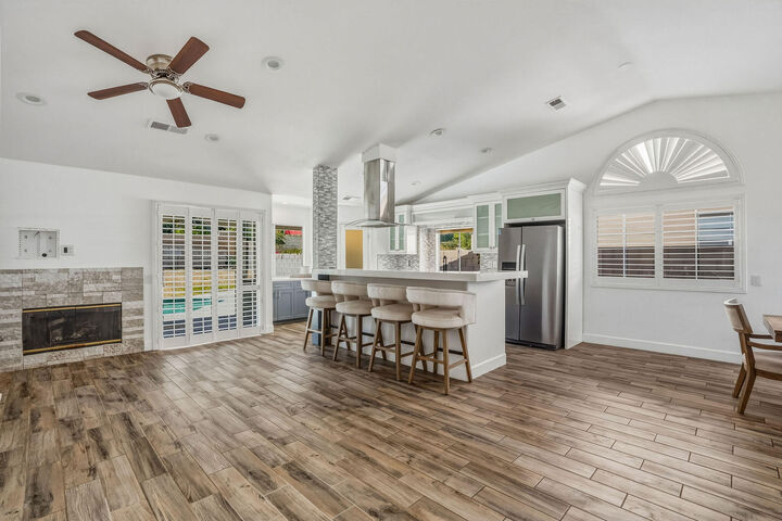 Property Photo: 77729 Edinborough Street CA 92211
