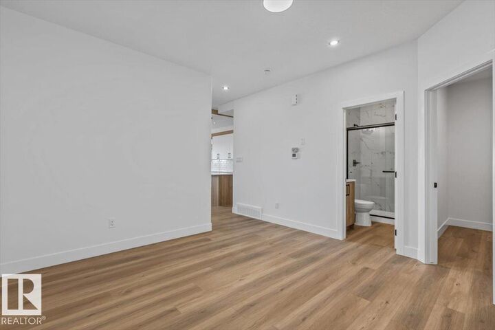 29 Foxtail Road — photo 1