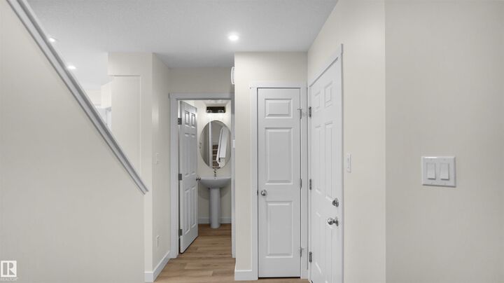Property Photo:  31 Emmett Way  AB T7X 3C7 