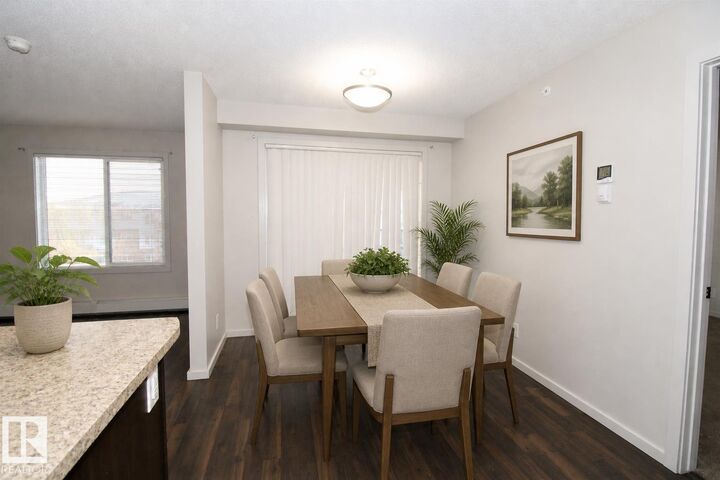 Property Photo: 5515 7 Avenue SW 430 AB T6X 2A8