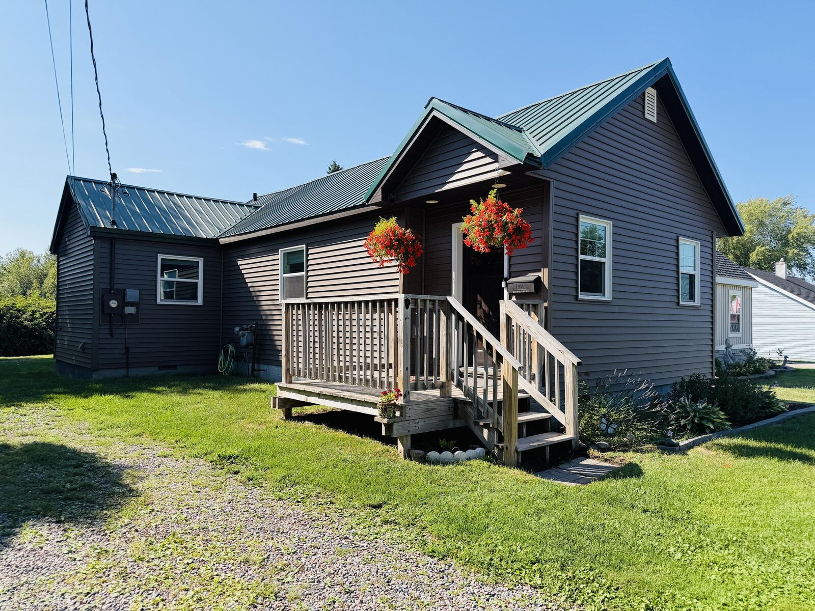 Property Photo:  1604 Ryan Ave  MI 49783 