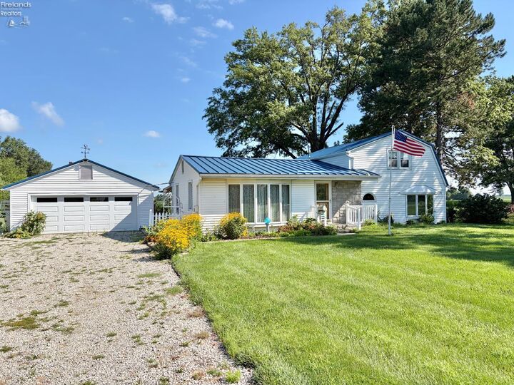 Property Photo:  13273 E Township Road 178  OH 44811 