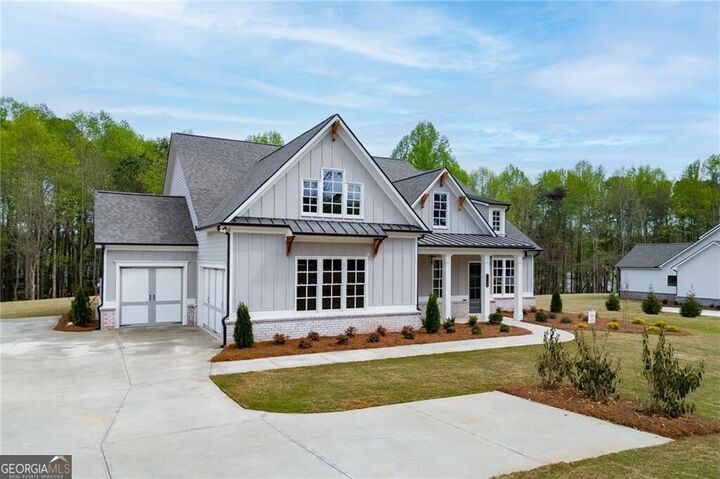 Property Photo:  5450 Settingdown Road  GA 30041 