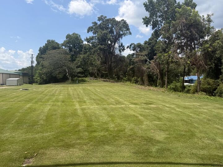 Property Photo: 7725 Lloyd Road GA 31909