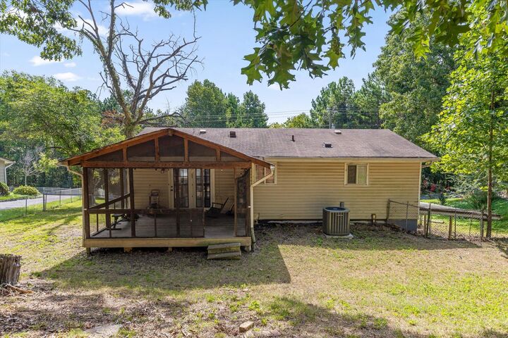 Property Photo:  720 Hurtt Road  GA 30707 