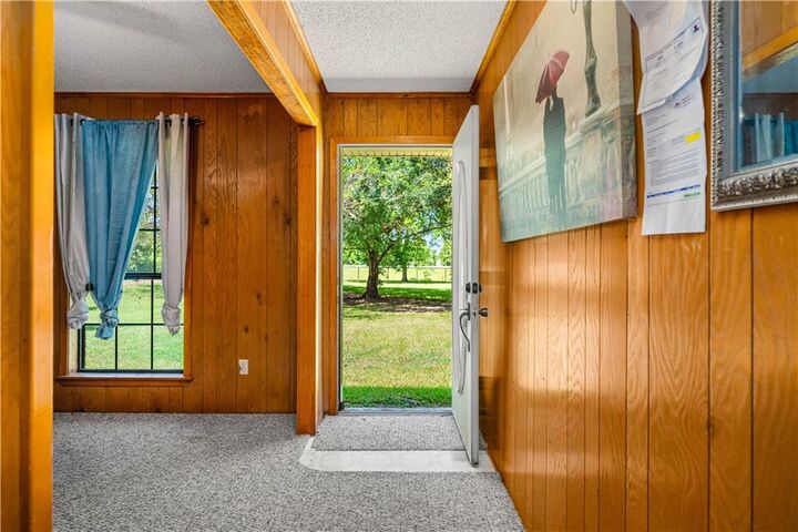 Property Photo: 1050 Highway 3170 LA 71302