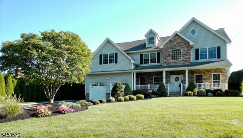 Property Photo:  6 Briarheath Ln  NJ 07066 